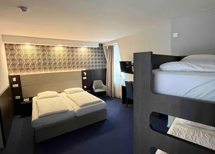 Hotel Alpina